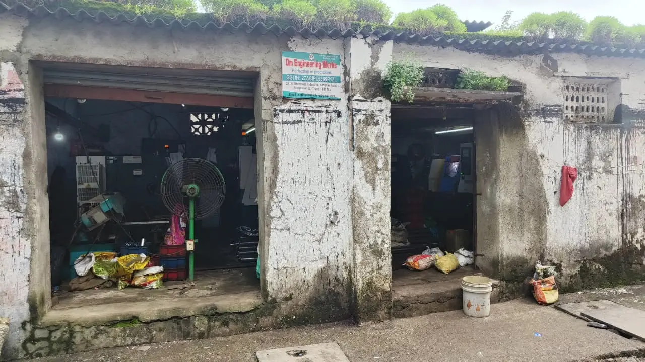 OM Engineering CNC Factory